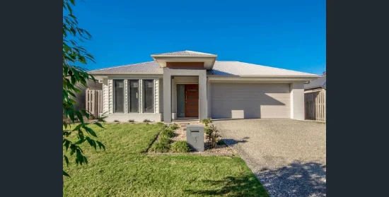 3 Valley Mist Place, Maudsland, Qld 4210