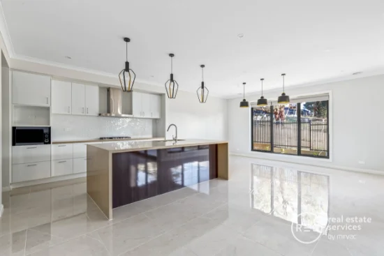 3 Vintage Avenue, Doncaster, Vic 3108 - For Rent