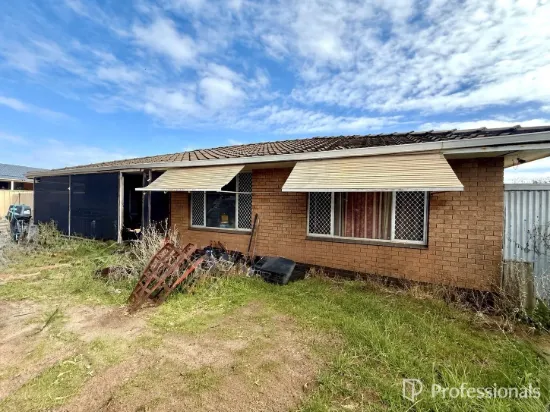3 Ward Street, Rangeway, WA 6530