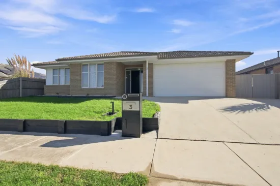 3 Whitney Lane, Traralgon, Vic 3844