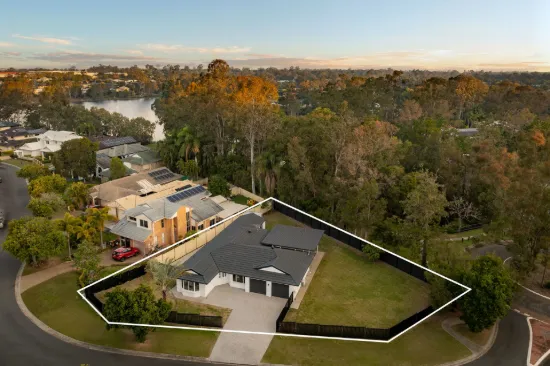 3 Wivenhoe Circuit, Forest Lake, Qld 4078