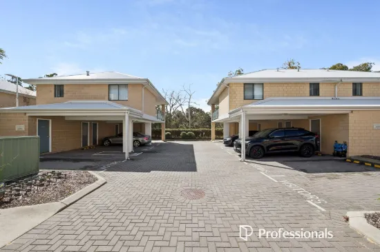 30/10 Whitlock Road, Queens Park, WA 6107