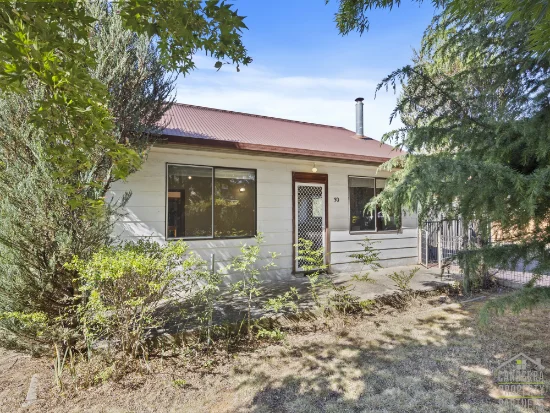 30 Anembo Street, Narrabundah, ACT 2604