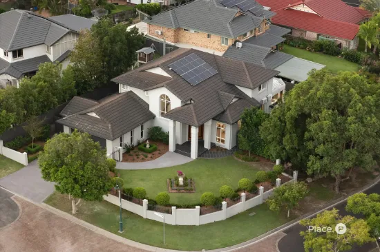 30 Beaulieu Crescent, Carindale, Qld 4152