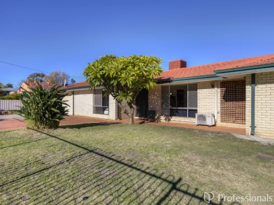 30 Berberis Way, Forrestfield, WA 6058