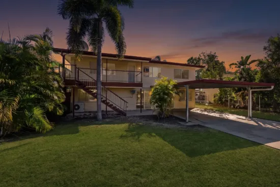 30 Birt Street, Blackwater, Qld 4717