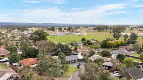 30 Blaxland Avenue, Luddenham, NSW 2745