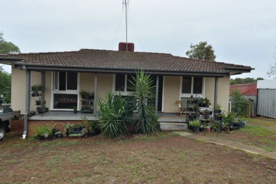 30 Callaghan Street, Parkes, NSW 2870