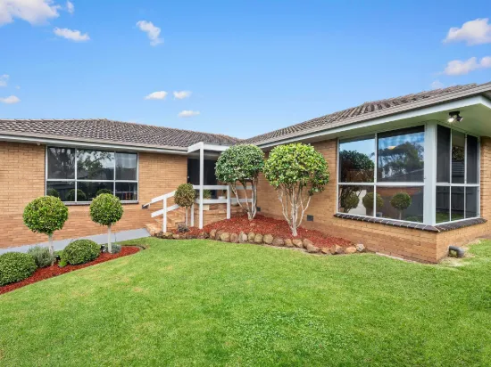 30 Carolyn Crescent, Warrnambool, Vic 3280