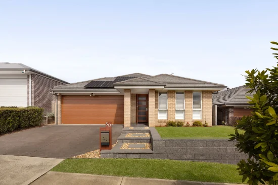 30 Clowes Street, Elderslie, NSW 2335