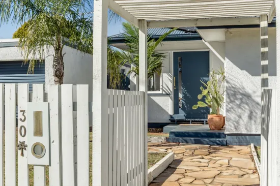 30 Cohoe Street, Rangeville, Qld 4350
