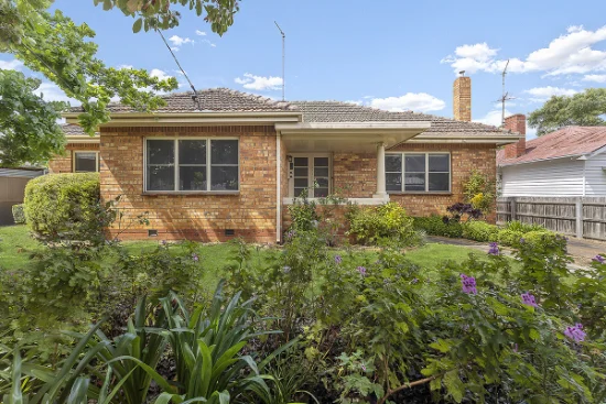 30 Collins Street, Hamilton, Vic 3300