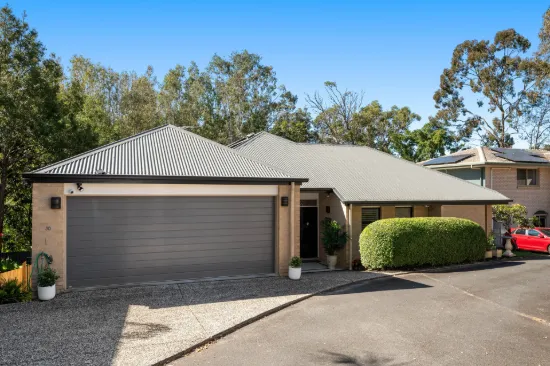 30 David Road, Holland Park, Qld 4121