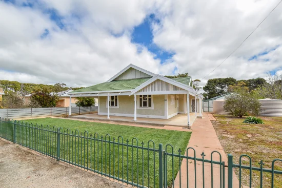 30 Edwin Street, Booleroo Centre, SA 5482