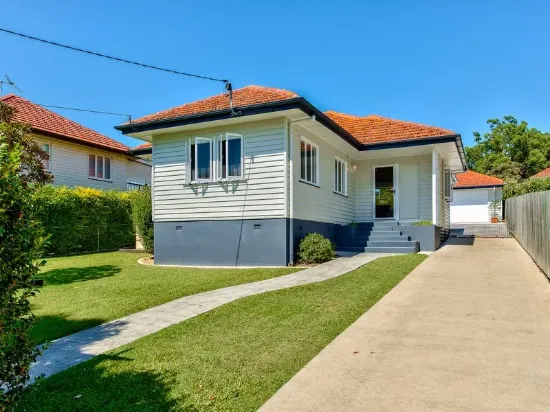 30 Effingham Street, Tarragindi, Qld 4121