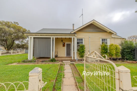 30 Emmett Street, Ouyen VIC 3490-Image