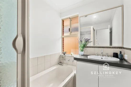 30 Excelsior Drive, Canning Vale, WA 6155-Image