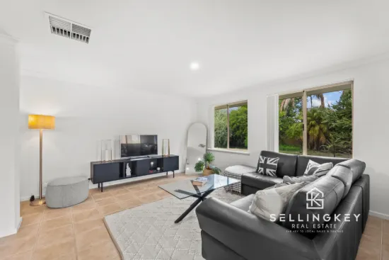 30 Excelsior Drive, Canning Vale, WA 6155-Image