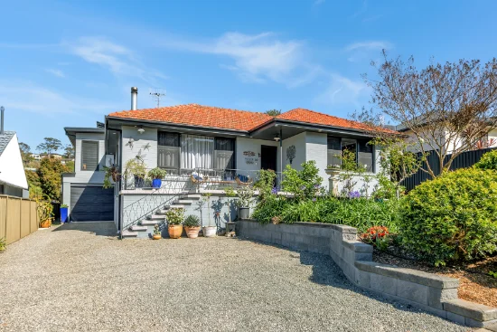 30 Granada Avenue, Macquarie Hills, NSW 2285
