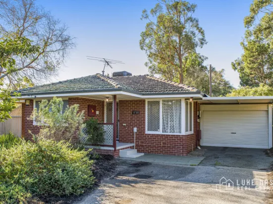 30 Grasmere Way, Kelmscott, WA 6111