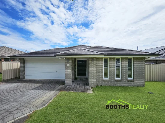 30 Grasstree Avenue, Woongarrah, NSW 2259