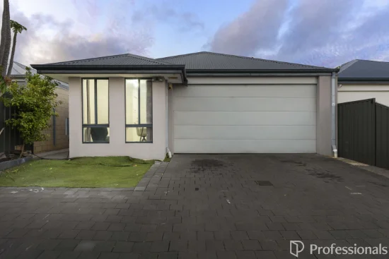 30 Hardcastle Avenue, Landsdale, WA 6065