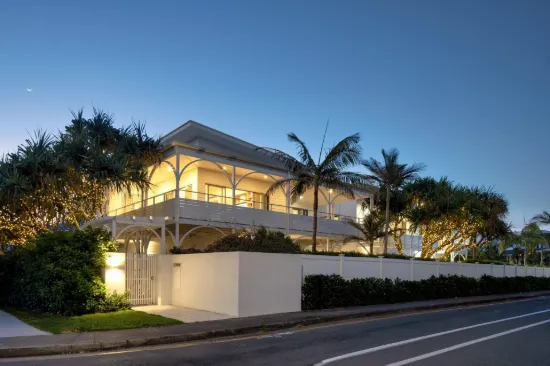 30  Hedges Avenue, Mermaid Beach, Qld 4218-Image