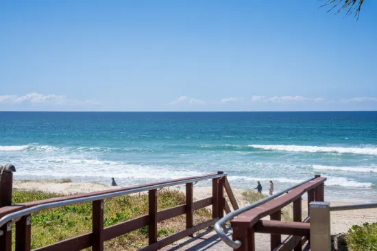 30  Hedges Avenue, Mermaid Beach, Qld 4218-Image