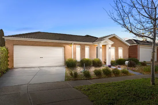 30 Hindmarsh Drive, Manor Lakes, Vic 3024