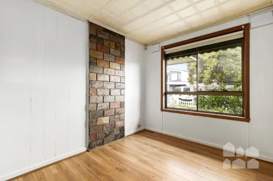 30 Howden Crescent, Braybrook, Vic 3019-Image