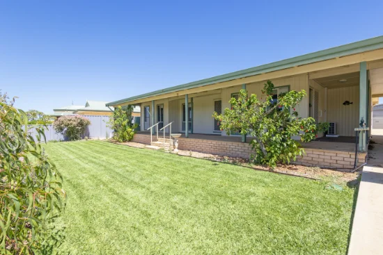 30 Hunter Crescent, Green Head, WA 6514