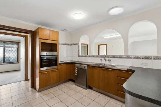 30 Ipari Terrace, Morphett Vale, SA 5162