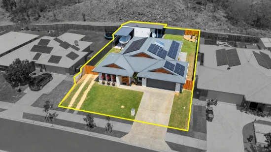 30 Koolivoo Parade, Boyne Island QLD 4680-Image
