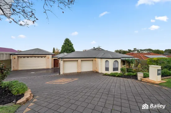 30 Laburnum Drive, Greenwith, SA 5125