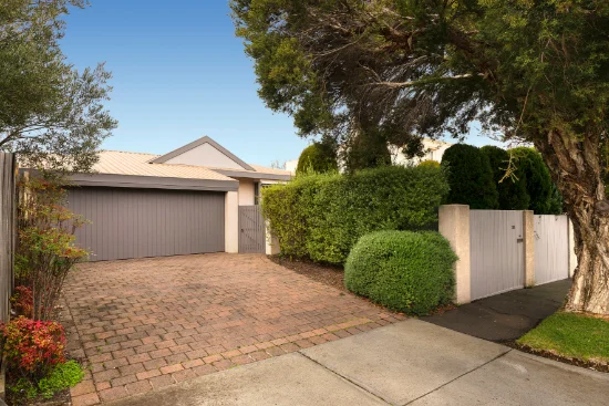 30 Laburnum Street, Brighton, Vic 3186
