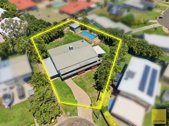 30 Mellish Crescent, Emerald, Qld 4720