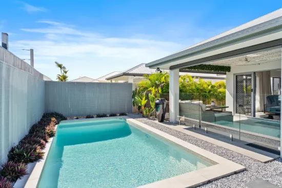 30 Mungana Circuit, Smithfield, Qld 4878