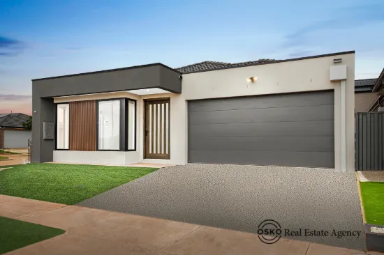 30 Northstowe Crescent, Strathtulloh, Vic 3338
