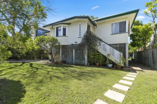 30 Oriel Road, Yeronga, Qld 4104