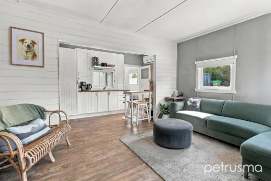 30 Raynors Road, Midway Point, Tas 7171