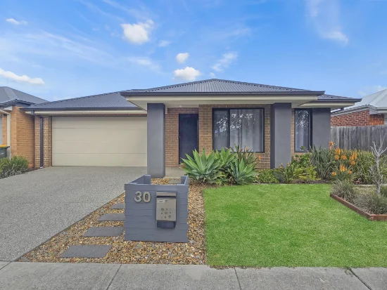 30 Rocky Point Road, Armstrong Creek, Vic 3217