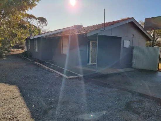 30 Saltbush Road, Kambalda West, WA 6442