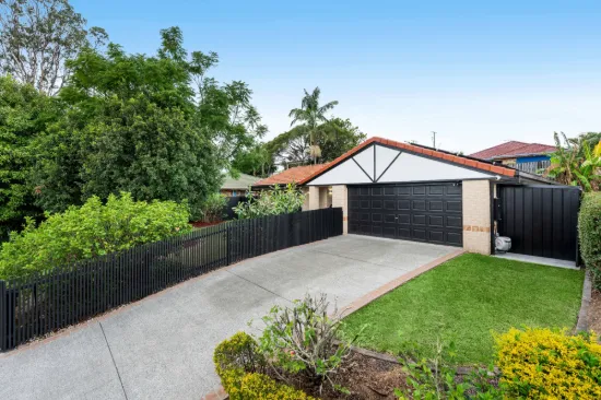 30 Solandra Street, Wynnum West, Qld 4178