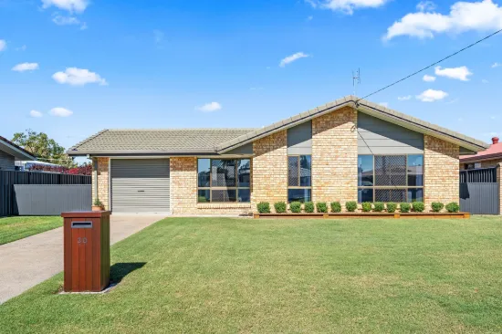 30 South Street, Urangan, Qld 4655