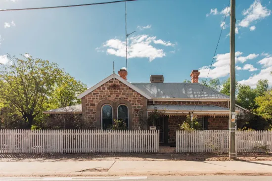 30 South Street, York, WA 6302