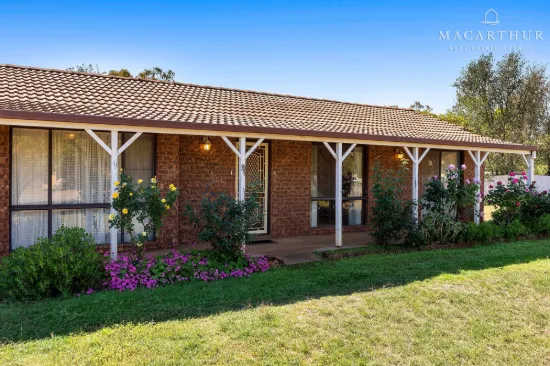 30 Spring Street, Ganmain, NSW 2702