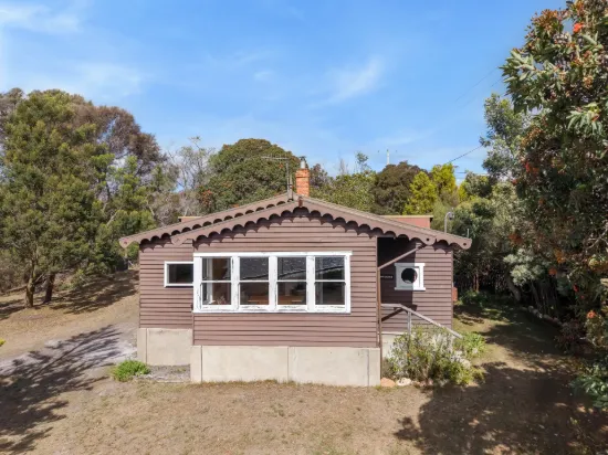 30 St Helens Point Road, St Helens, Tas 7216