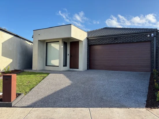 30 Supreme Avenue, Greenvale, Vic 3059