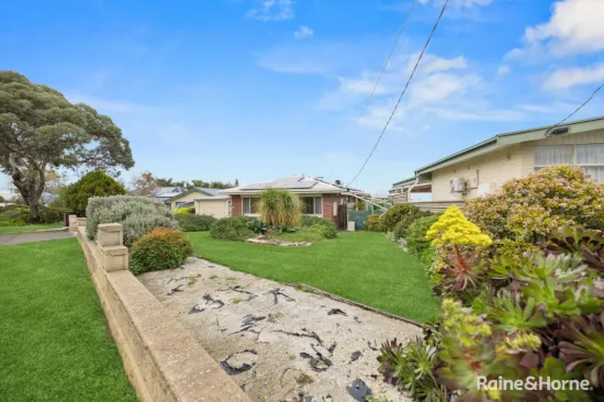 30 Surrey Parade, Morphett Vale, SA 5162