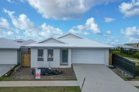 30 Tablelands Cres, Banya, Qld 4551